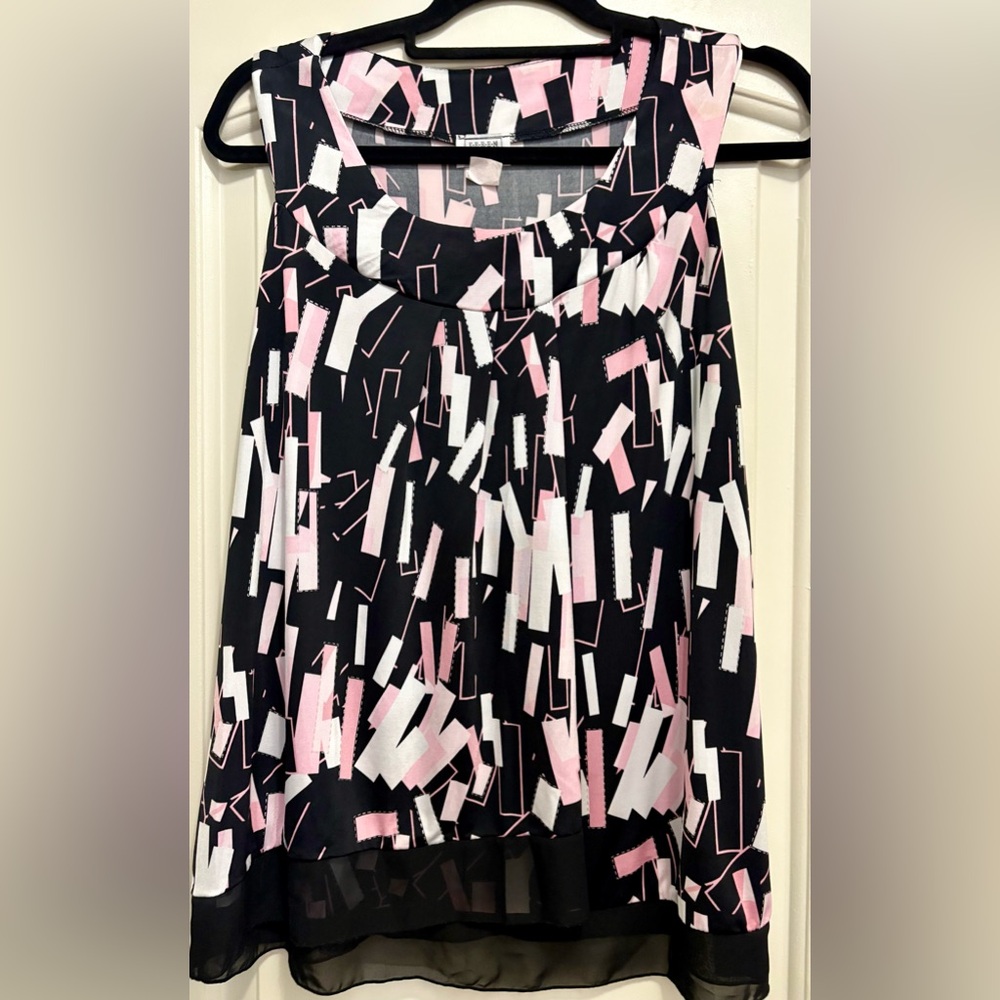Women's Black and Pink Sleeveless Top - Picture 1 of 5